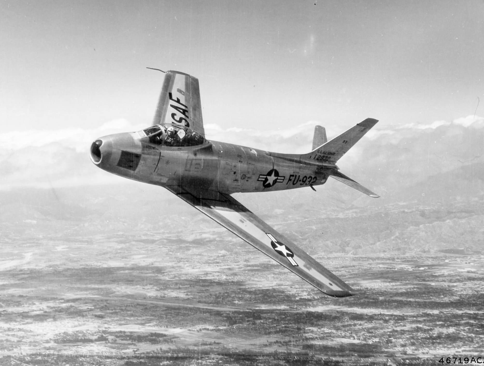 Chance Vought F4U-4 Corsair History